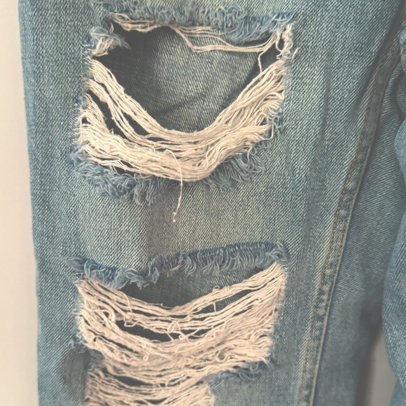 💕SALE💕 Topshop Moto High Rise Ripped Jeans - Picture 5 of 7